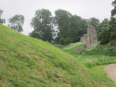 Photo A2 Glimpse of the inner moat from near the entrance Berkhamsted  c2016