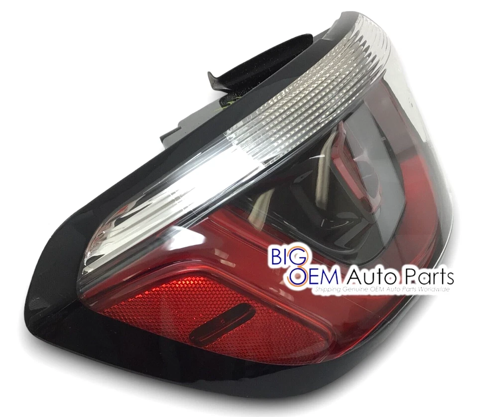 Lámpara de luz trasera lateral izquierda Jeep Compass 2021-2024 OEM nueva 68417081AD Foto 2 de 4