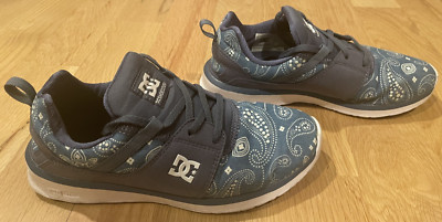 Women's DC Heathrow  SE  Skateboard Shoe - Blue/White  Paisley Pattern - Size 8