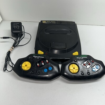 Micro Genius IQ-2000 W/ Controllers Game & Cord / Missing Av Cable Untested