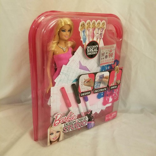 Barbie Design & Dress Studio W3923 2011 BNIP NRFP NEW Mattel - Picture 2 of 12