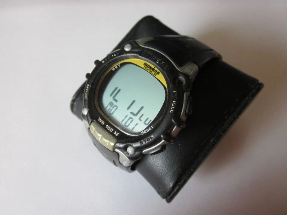 TIMEX Ironman Triathlon Indiglo Alarm Chronograph Quartz Herren Armband Uhr 131 - Bild 3 von 4