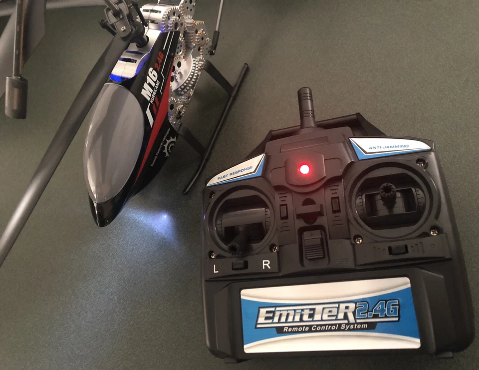 Skytech M16G RC Helicopter 2.4Ghz Flying Wing Wheel ( BRAND NEW TESTED & WORKS ) - Image 2 of 4