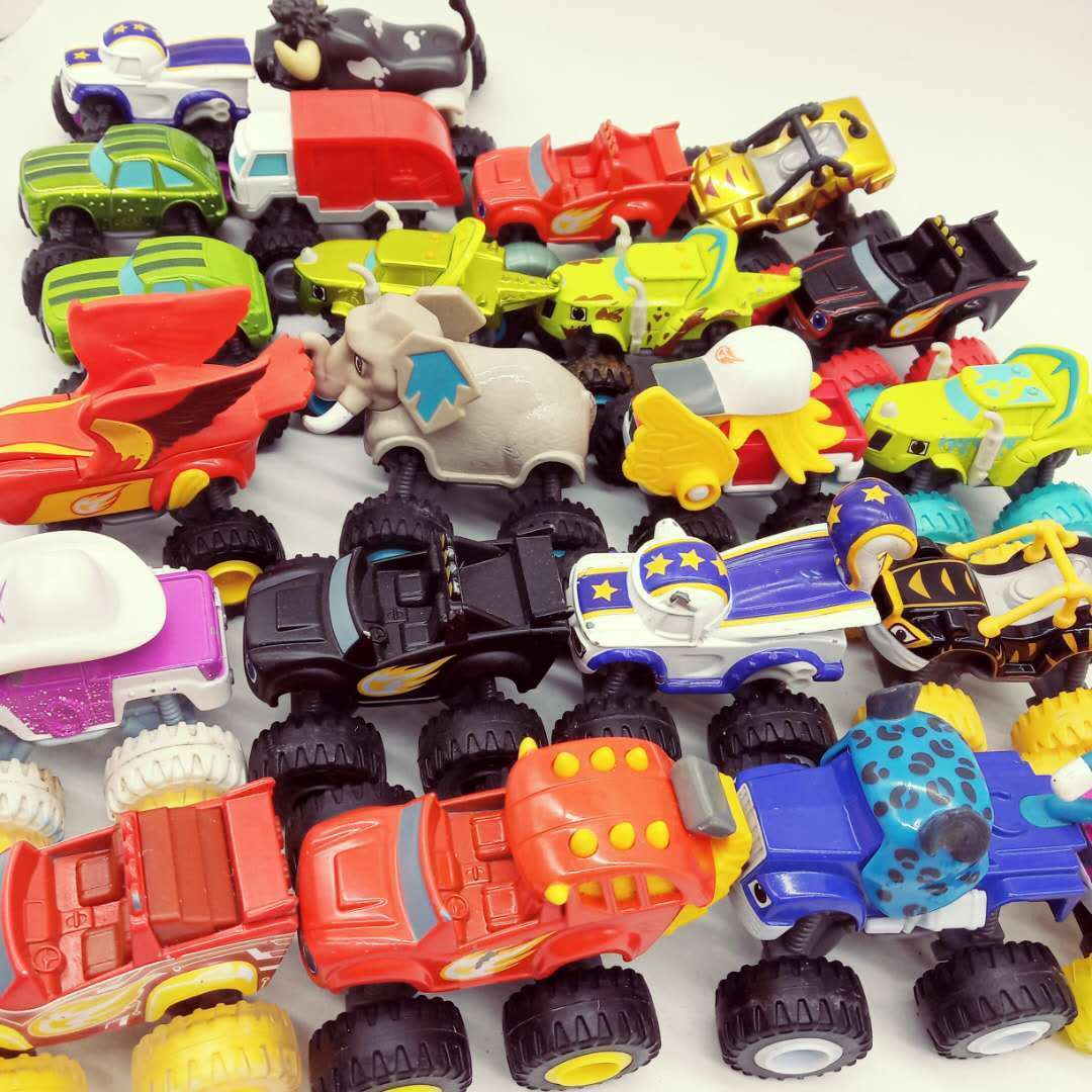 Veiculo com Acessorios - Corredores Robos - Blaze and The Monster Machines  - sortidos - Mattel