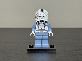 LEGO Star Wars Palpatine&rsquo;s Shuttle Minifigure Lot 8096 2-1B Emperor Vader Pilot