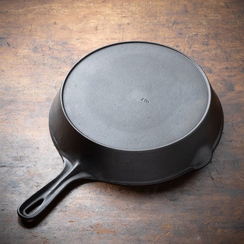 Vollrath #8 Cast Iron Skillet Unmarked Flat Heat Ring Restored