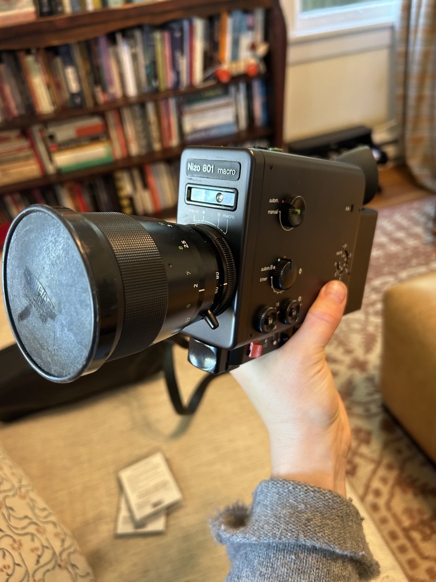 Braun Nizo 801 Macro Super 8 Vintage Movie Camera Black with Case