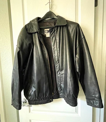 BP. Nordstrom Men’s Black Leather Bomber Jacket Zip Front Lined Size Medium  - product listing photo