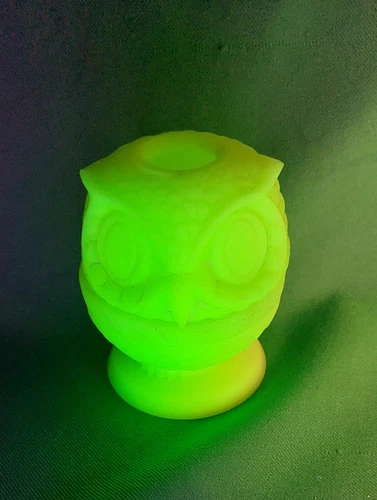 Vintaga Rare Fenton Glowing Uranium Custard Glass Owl Fairy Lamp w/Label 4"