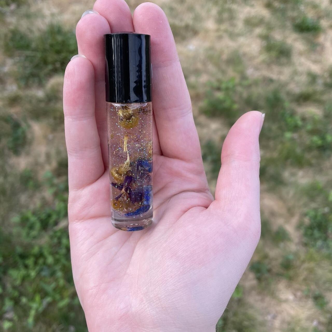 Essential Oil Roller Vetiver & Ylang Ylang Made with Lapis and Amethsyt Vegan