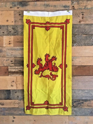 VINTAGE 3FT ROYAL BANNER OF SCOTLAND YELLOW LION RAMPANT FLAG WALL HANGING 70'S - Picture 6 of 12