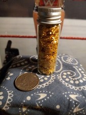 Gold flake