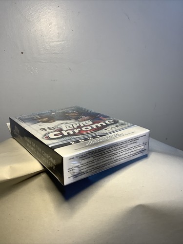 Topps Chrome 2021 Baseball Hanger Box - 5 Packs - NEW SEALED - FREE SHIP - Picture 6 of 6