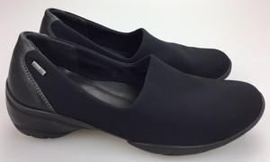 ecco black slip on shoes