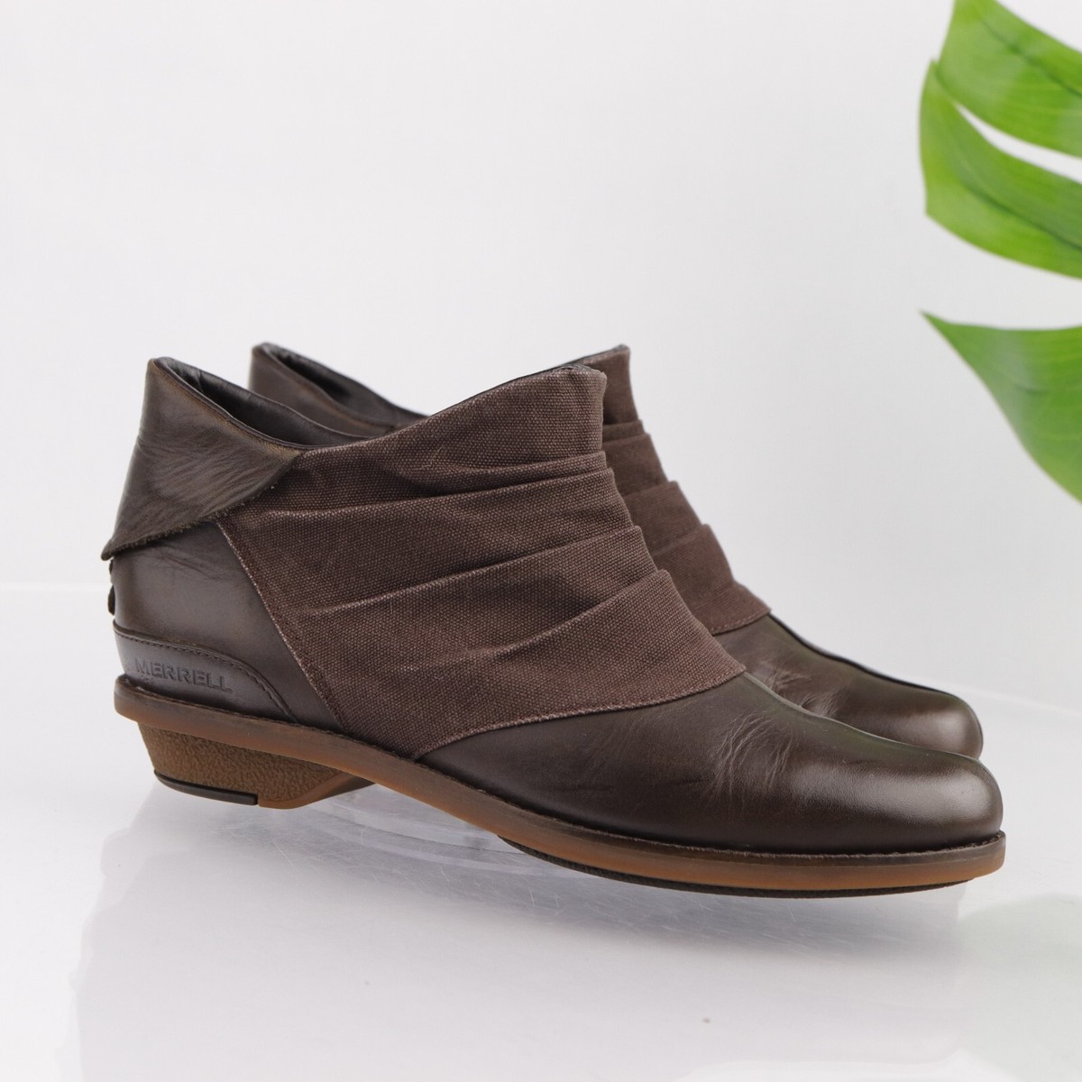 Merrell Womens Adaline Bluff Boot Size 8 Brown Leather  display picture 2