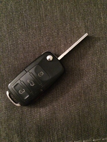 volkswagen oem gti cc eos keyless entry remote key fob clicker HLO 1K0 959 753 P - Photo 4/6