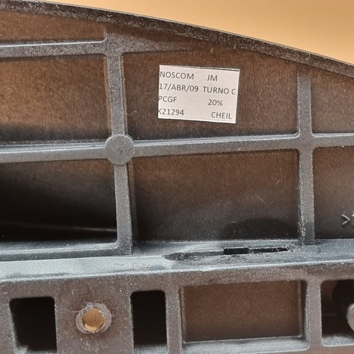 Samsung UN40B6000f Leg pedestal stand BN96-10600A bn61-05492A - Picture 2 of 9