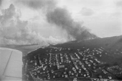 The Eruption Of The Eldfell Volcano On Heimaey 1973 OLD PHOTO