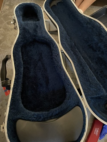 Custodia per violino SKB lunga 28,5"". 11"" Al massimo." Spessore 5"". Nero. Caratteristiche tecniche - Foto 7 di 8