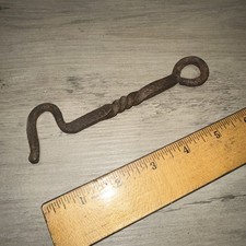 Antique Twisted Wrought Iron Latch Hook For Door Colonial Farmhouse 5.5 inch