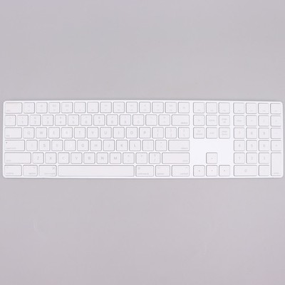 Apple Magic Keyboard A1843 w/ Numeric Keypad Silver White Wireless Bluetooth