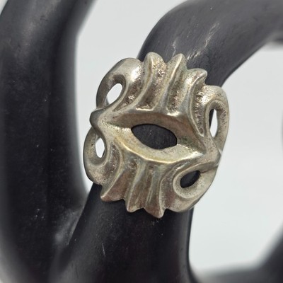 Navajo Old Vintage Sandcast Sterling Silver Native American Ring Size 7