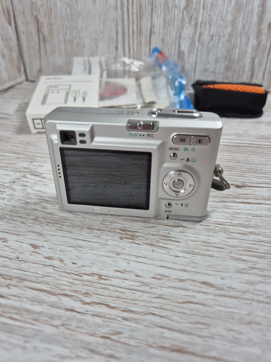 Casio EXILIM EX-Z4 4.0MP Digital Camera - Silver for sale online