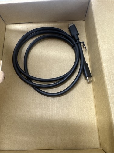 StarTech USB-C Multiport Dual-Monitor USB-C to 4K DisplayPort Adapter DK30C2DAGP - Picture 2 of 3