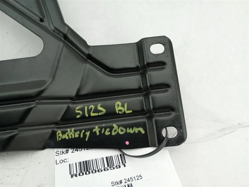 Bandeja de soporte de retención de batería para Volvo XC70 V70 XC70 compatible con 2001 2002 2003 2004 Foto 3 de 4