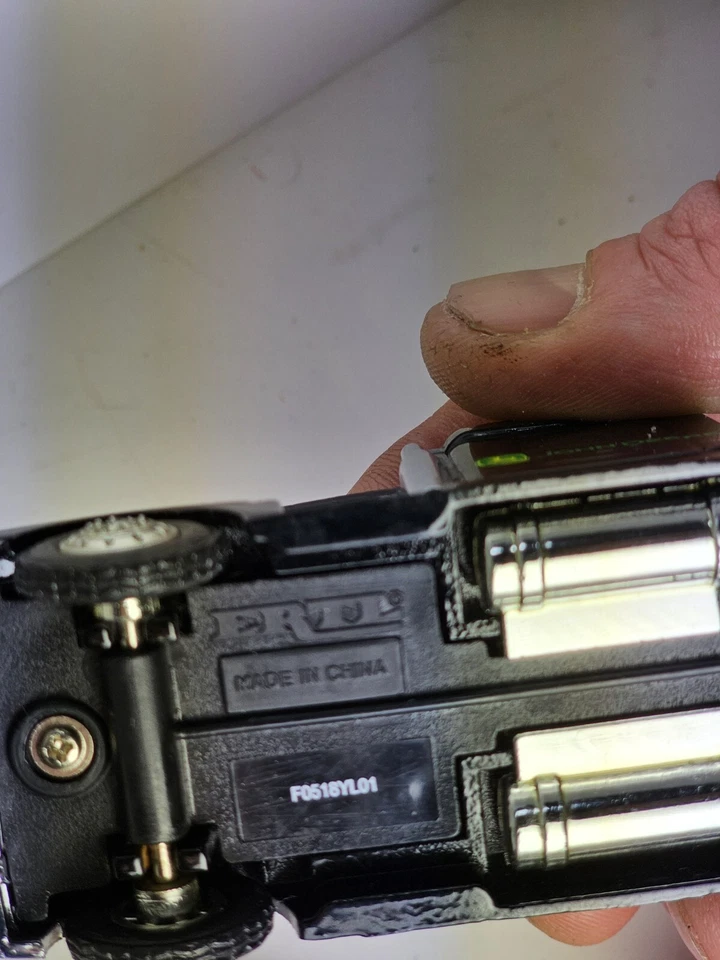 Cool ERTL 1/64 JOHN DEERE NEGRO SEMIRREMOLQUE MODELO F0519YL01 JUGUETE  Foto 2 de 4