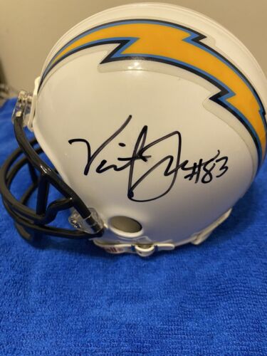Used, San Diego Chargers Signed Mini Helmet - Picture 1 of 5