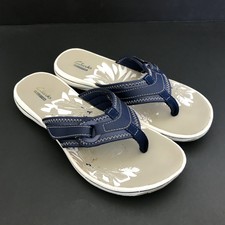 clarks women's breeze sea flip flop teal