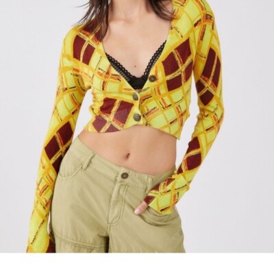 NWT Urban Outfitters Cropped Button Front V-Neck Soft Argyle Sweater Medium 