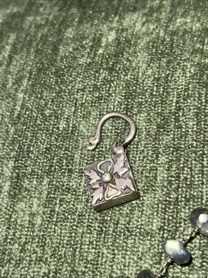 Handmade Wire Wrapped Silver Labradorite Faceted Bracelet With Lock Silver Clasp - Image 4 of 4