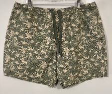 Rodd  Gunn Men  s Main Beach 7  Resort Shorts Sage Green Floral Sz 2XL NWT