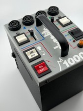 Dynalite Studio Strobe M1000 Flash Power Pack. 1000 W.s. Excellent. Usa Dynalite Studio Strobe M1000 Flash Power Pack. 1000 W.s. Excellent. Usa
