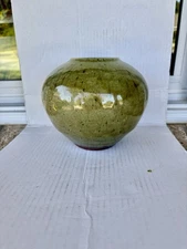 Jugtown North Carolina Pottery Vase- Unusual Celadon Glaze