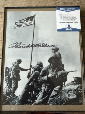 HERSHEL WILLIAMS SIGNED AUTO 8X10 PHOTO MEDAL OF HONOR IWO JIMA BECKETT BAS COA