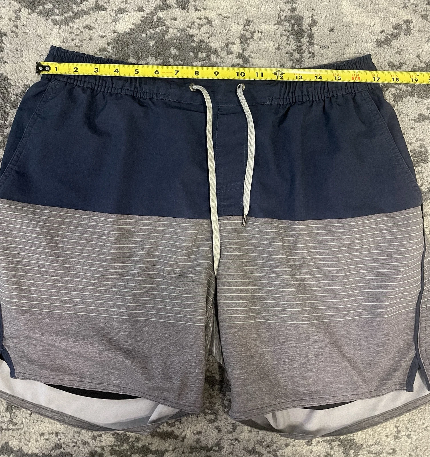 vuori trail performance stretch running casual hiking lined shorts