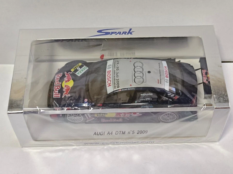Modellino auto Spark 1/43 Audi A4 DTM Red Bull #5 2009 S2507 - Immagine 3 di 4