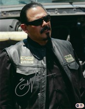 EMILIO RIVERA SIGNED SONS OF ANARCHY MAYANS 14x11 PHOTO (ACG CERT AG16726)