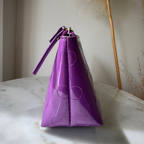 Kate Spade Purple Patent Leather Camellia Street Small Cosmetic Case Makeup Bag - Imagen 4 de 8