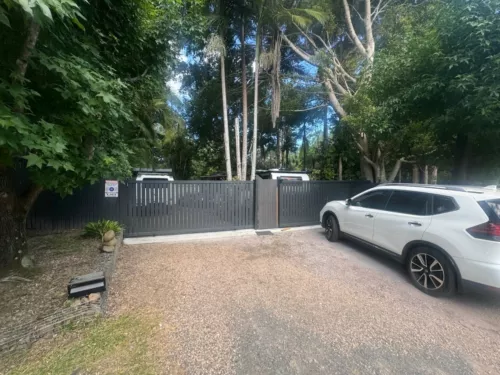 Vertical Slats in Monument DARK Grey - DIY Kits - 3m to 7m wide Sliding Gates - Picture 3 of 15