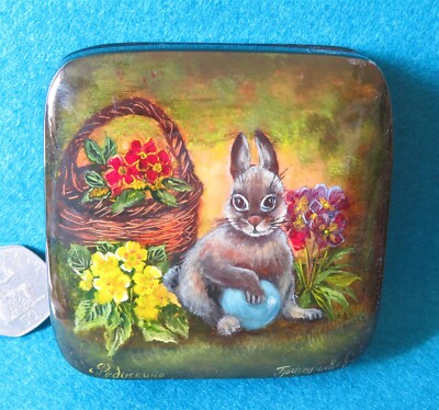 Osterhase & blaues Ei Blumen Lackdose klein handbemalt Unikat signiert KUNST
