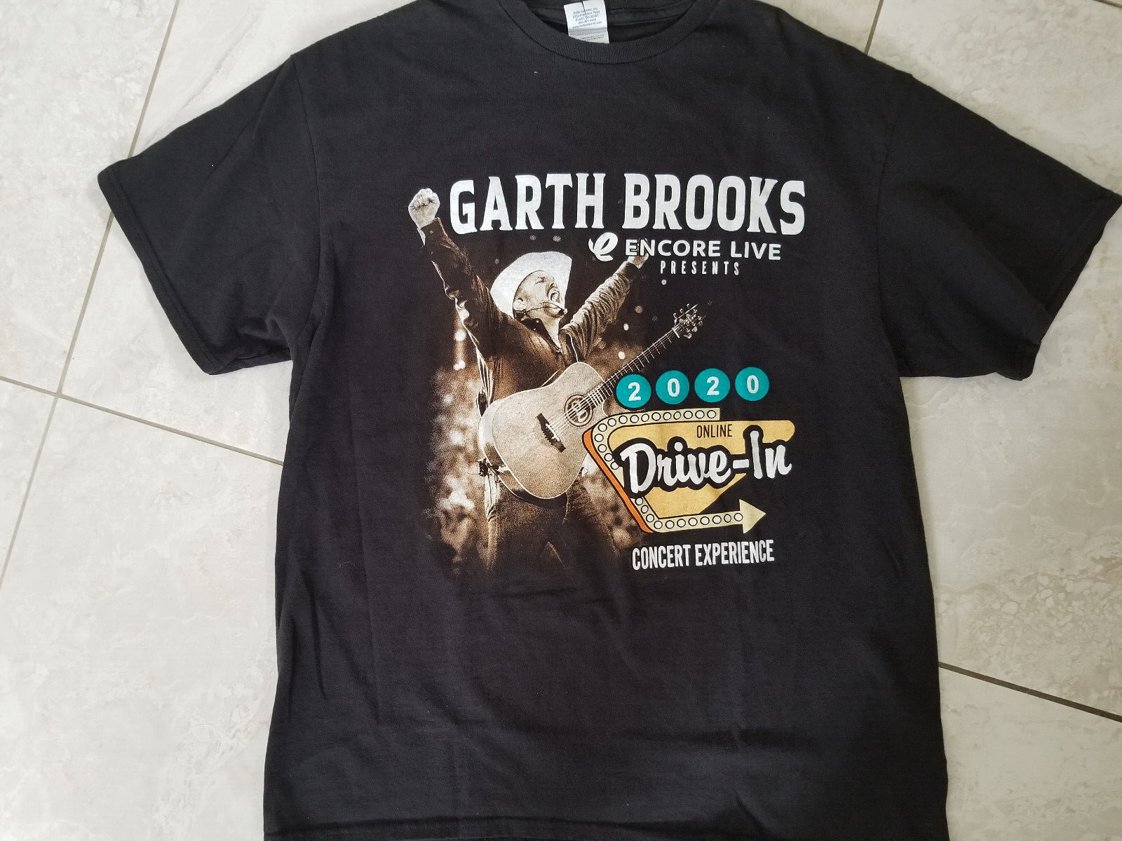 Garth Brooks 2020 Drive In Concert Experience Tee Shirt 2 Sided Design Size L