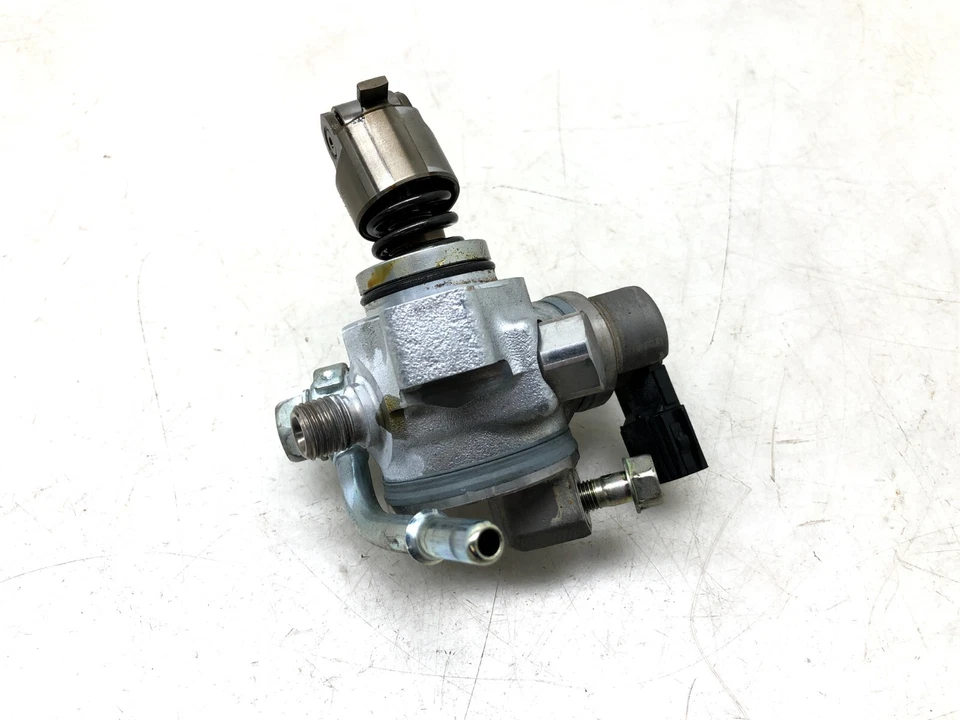 2013-2015 LEXUS GS450H 3.5L V6 HIGH PRESSURE FUEL PUMP OEM. - Image 3 of 4