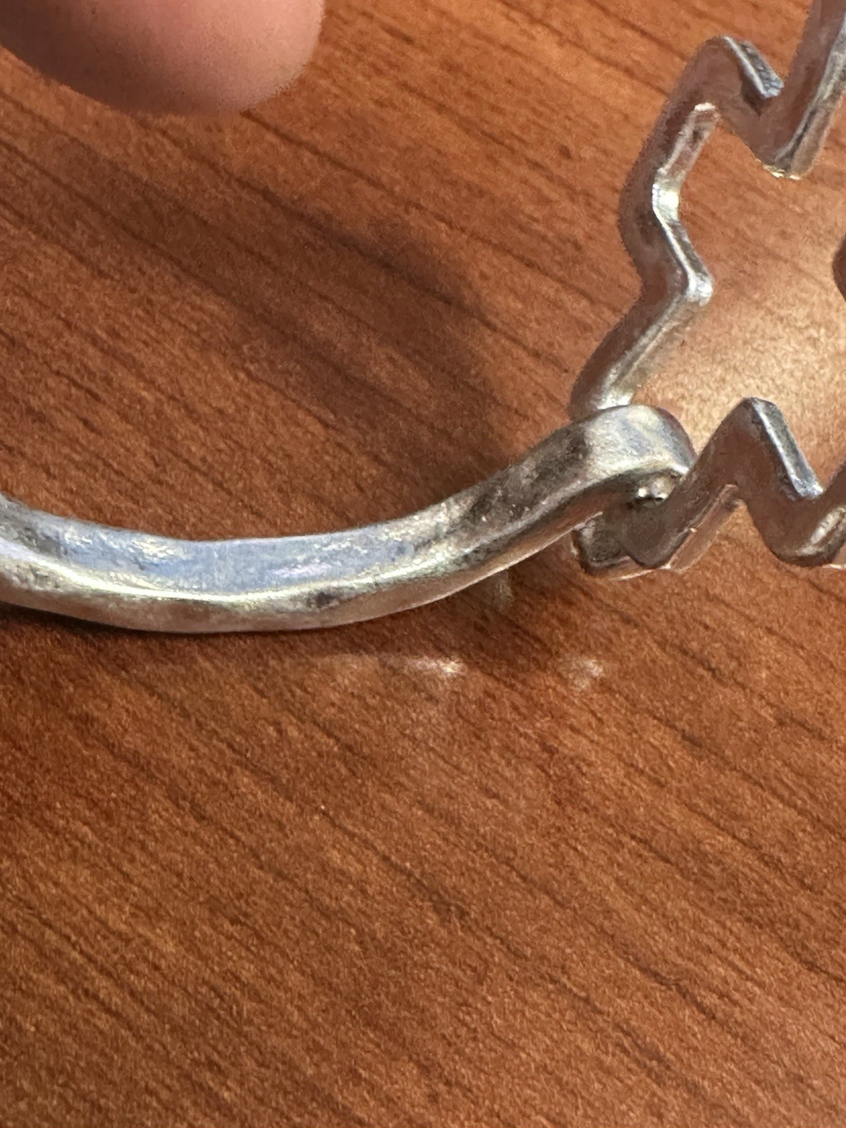 Hammered Open Cross Hinge Spring Silver Tone Cuff… - image 10