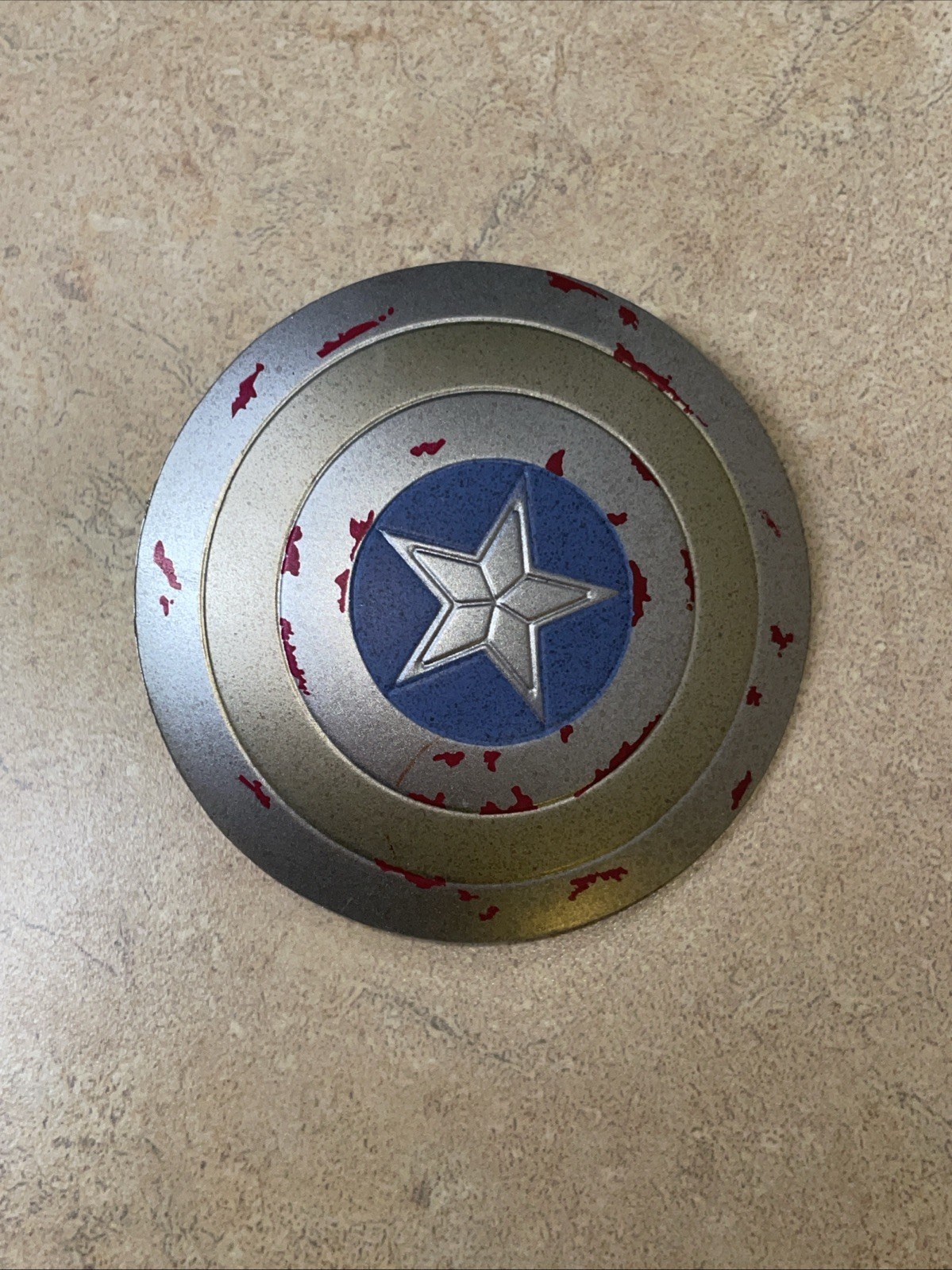 Mms243 The Winter Soldier: Captain America Battle Damaged Sh