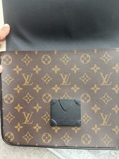 louis vuitton Pouch