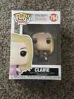 Funko Pop Television Modern Family Claire Dunphy 754 - Nice Condition !!!